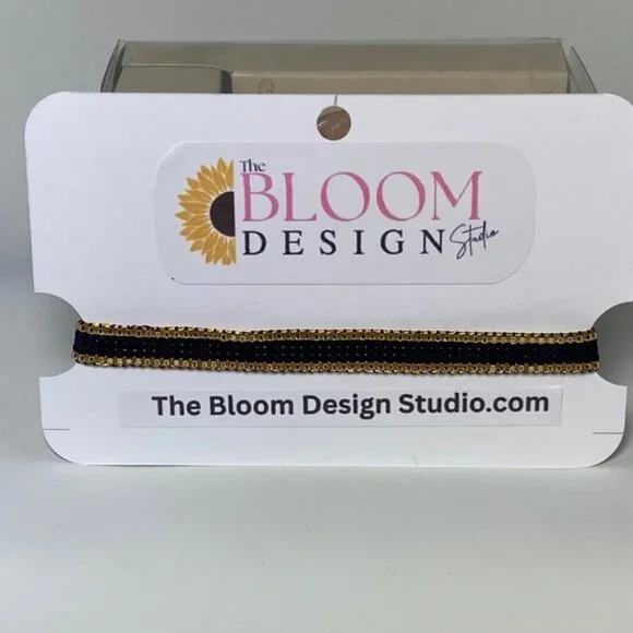 Black and Gold Stripe loom-beaded bracelet - Picture 4 of 6